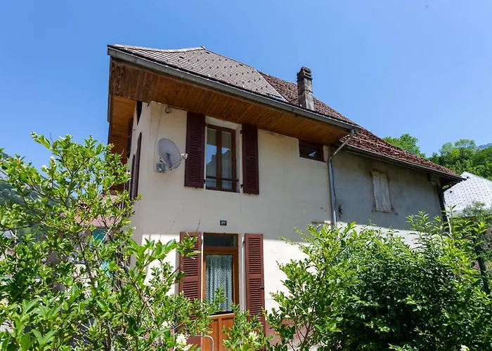 Feriehus Maison De Village A St Pierre D'entremont